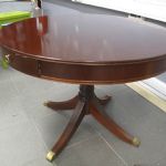 657 1674 COFFEE TABLE